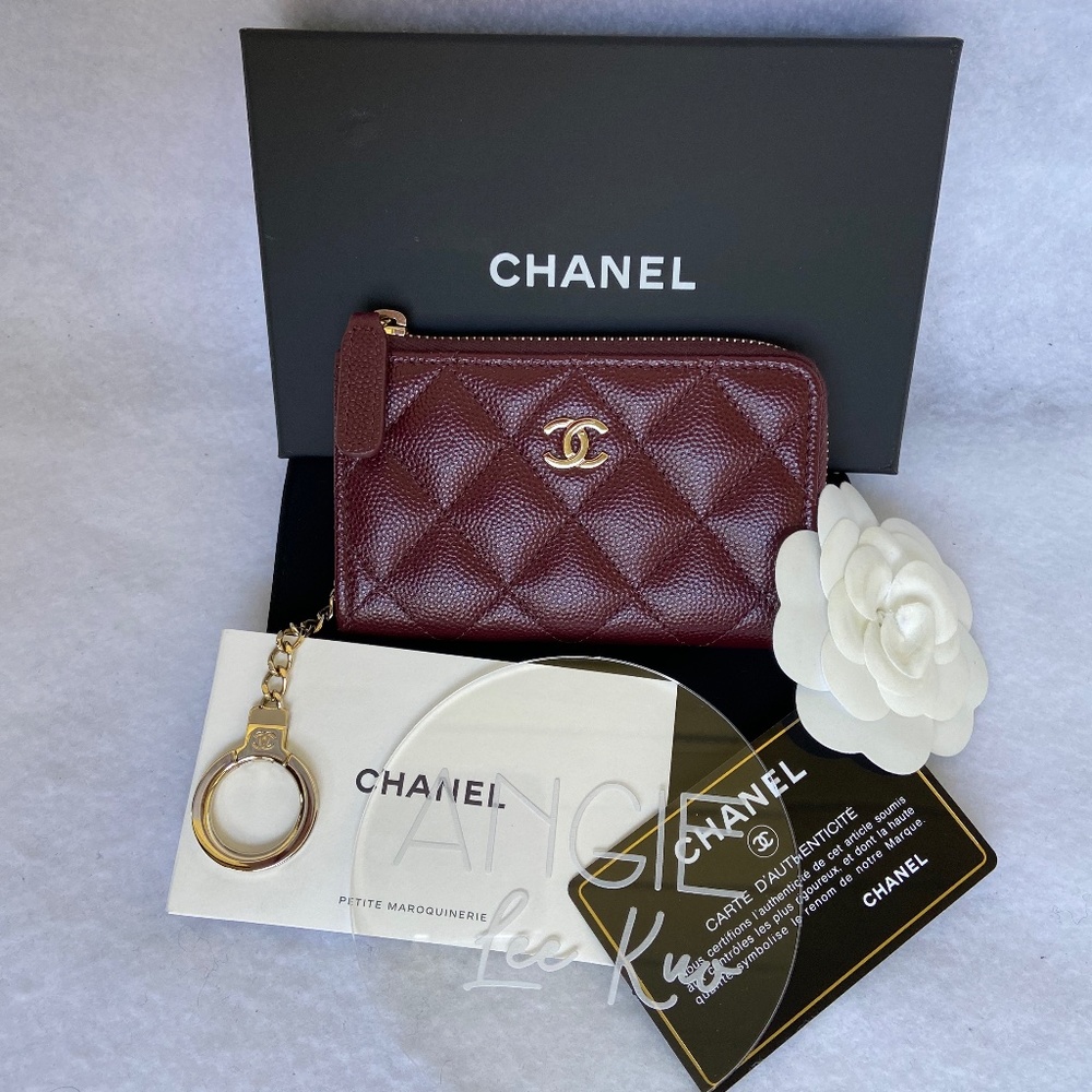 SOLDClassic Zip O-Key Case Zippy Key Card Holder Around 21B Burgundy Caviar Gold